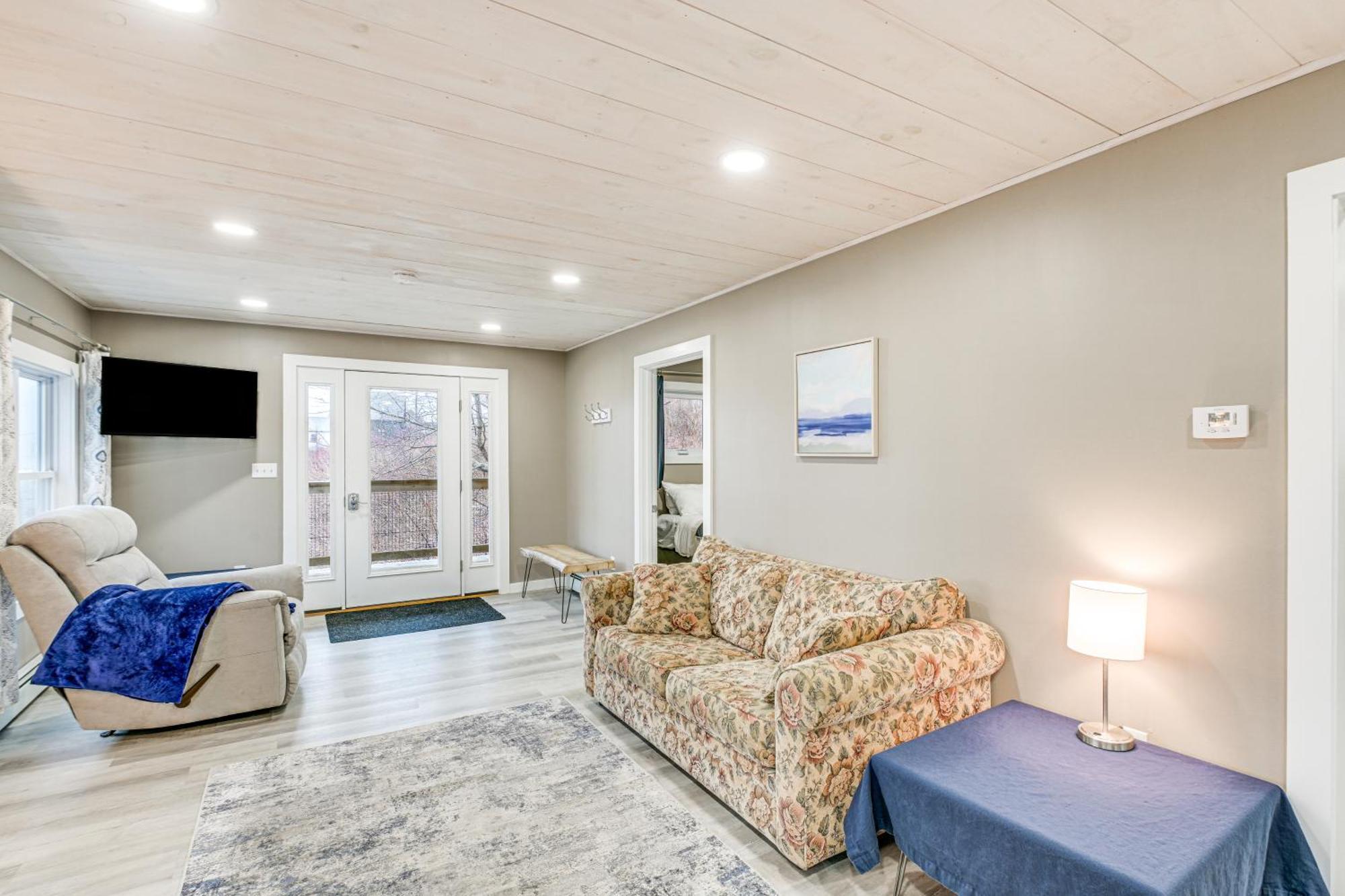 Cozy Maine Getaway Covered Deck, Walk To Beach! Lubec Exterior foto